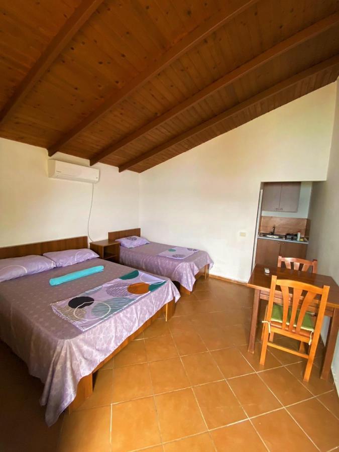 Ramo'S Hilltop Retreat With Kitchenette And Patio - 1St Vlorë Екстериор снимка